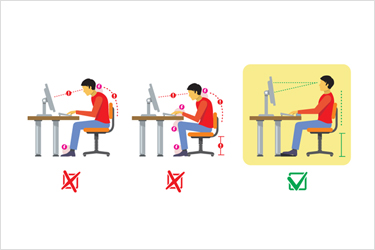 목이 앞으로 빠지게 되는 거북목 자세가 되지 않도록 주의합니다.